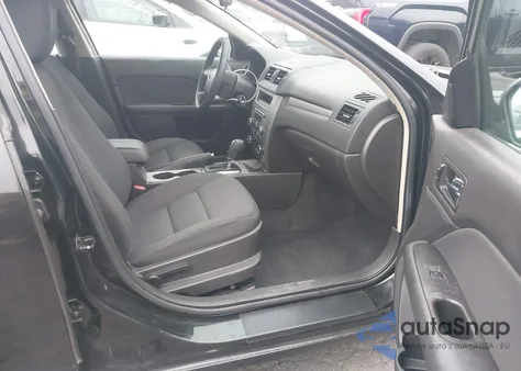 2010 Ford Fusion Se from USA, damaged, VIN 3FAHP0HA6AR320250